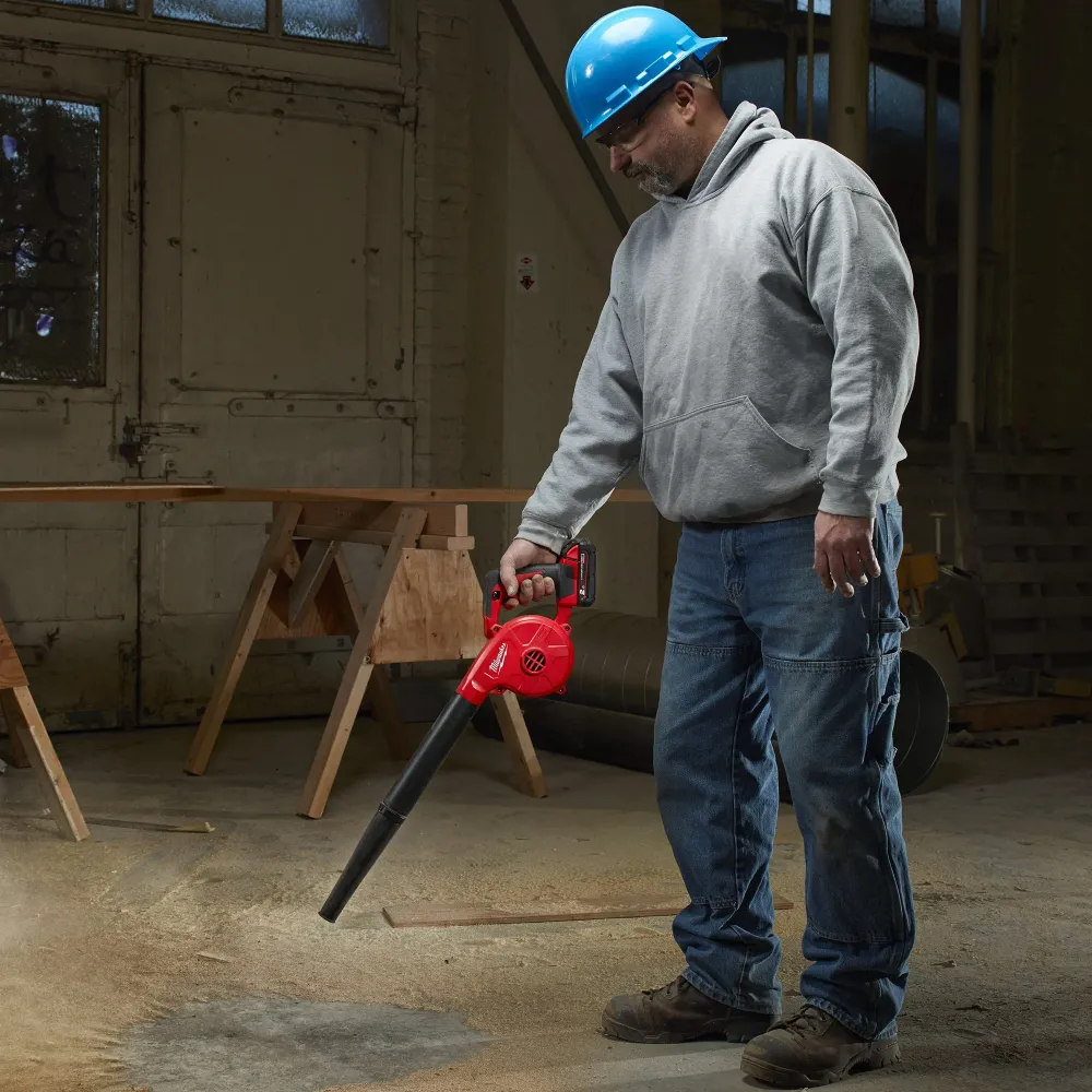 Dmuchawa Milwaukee M18 BBL-0 18 V