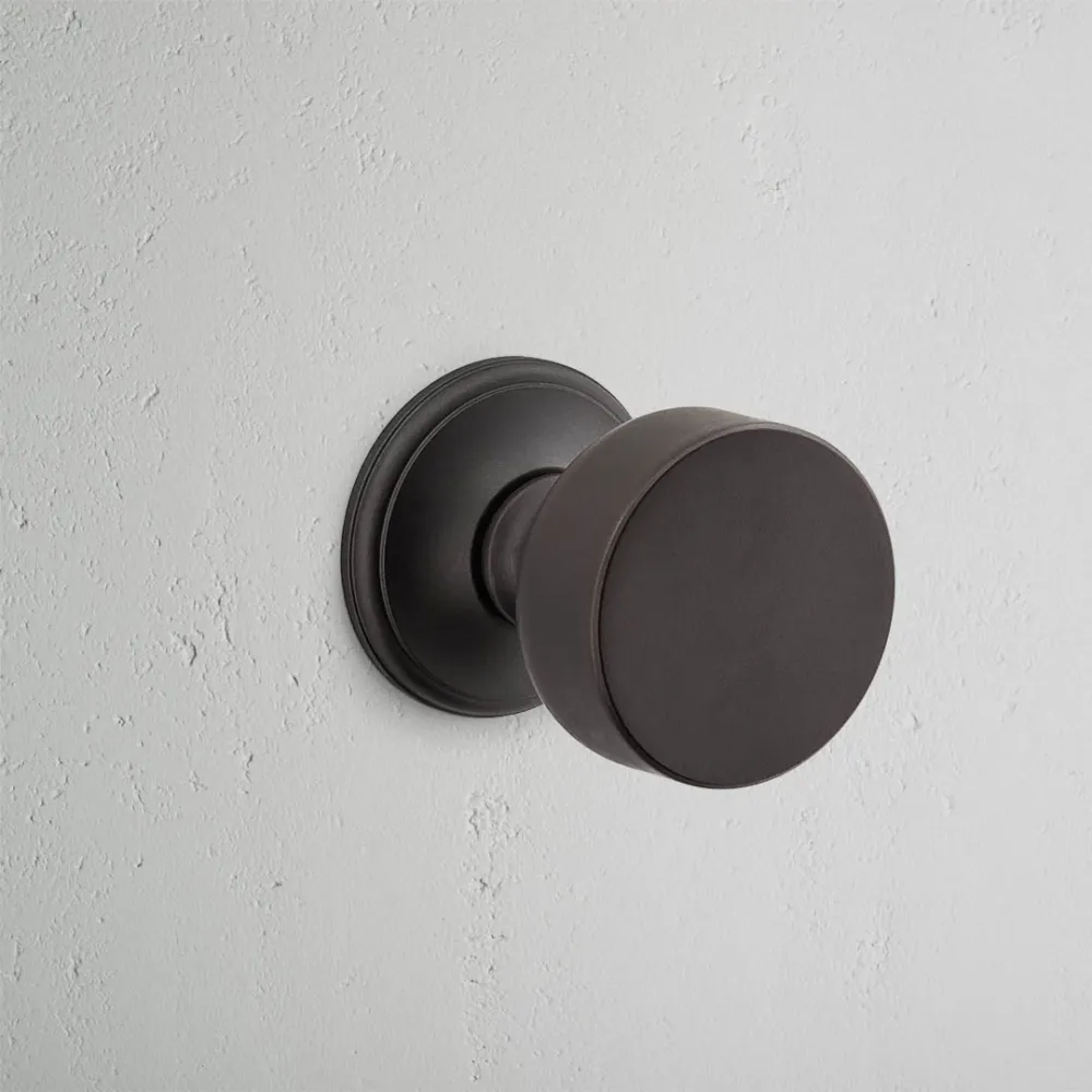 Onslow Unsprung Door Knob (Scandinavian) - Bronze - ANSI/BHMA Certified