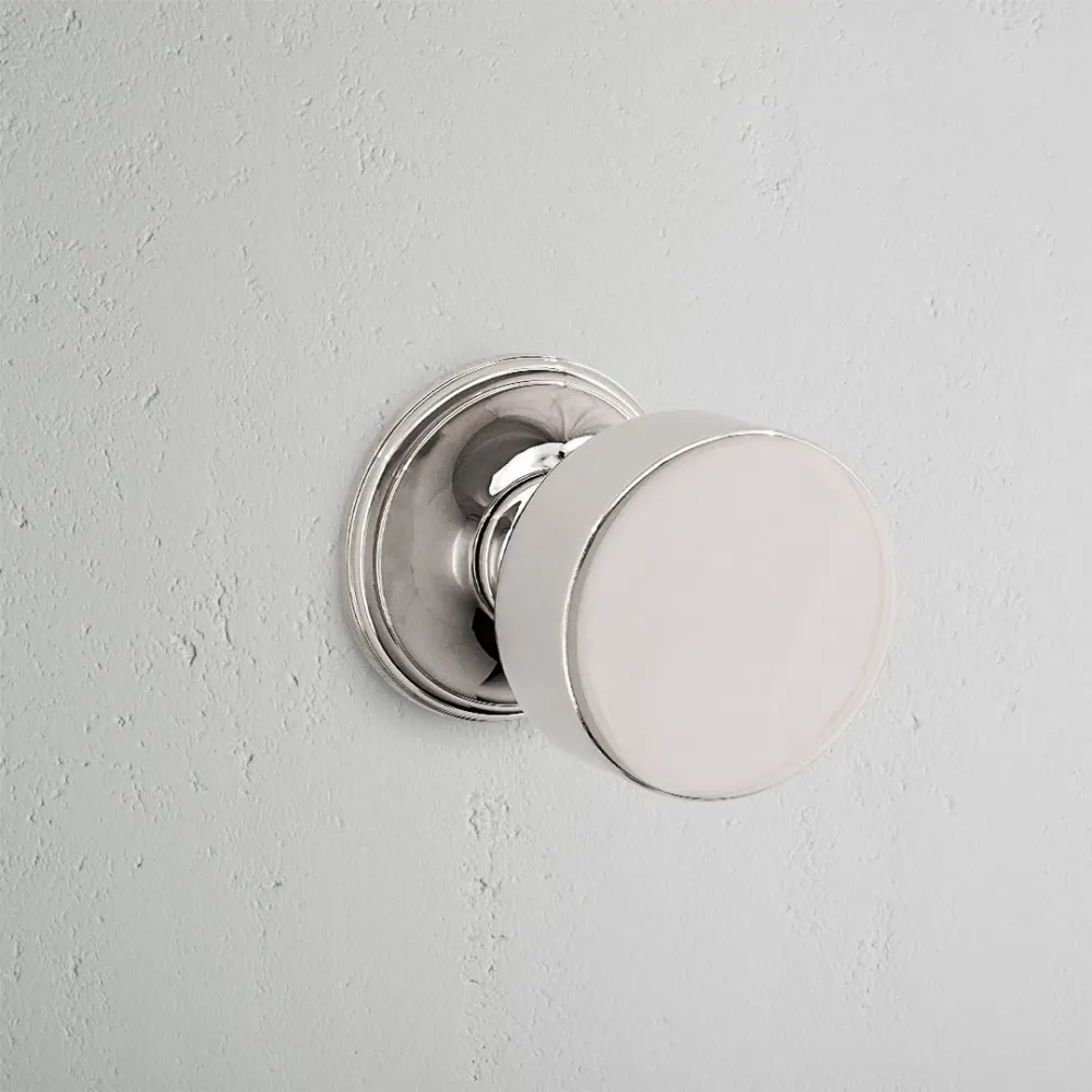 Onslow Unsprung Door Knob (Scandinavian) - Polished Nickel Schlage