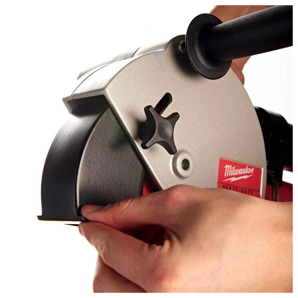 Bruzdownica ścienna Milwaukee WCE 30 1500 W