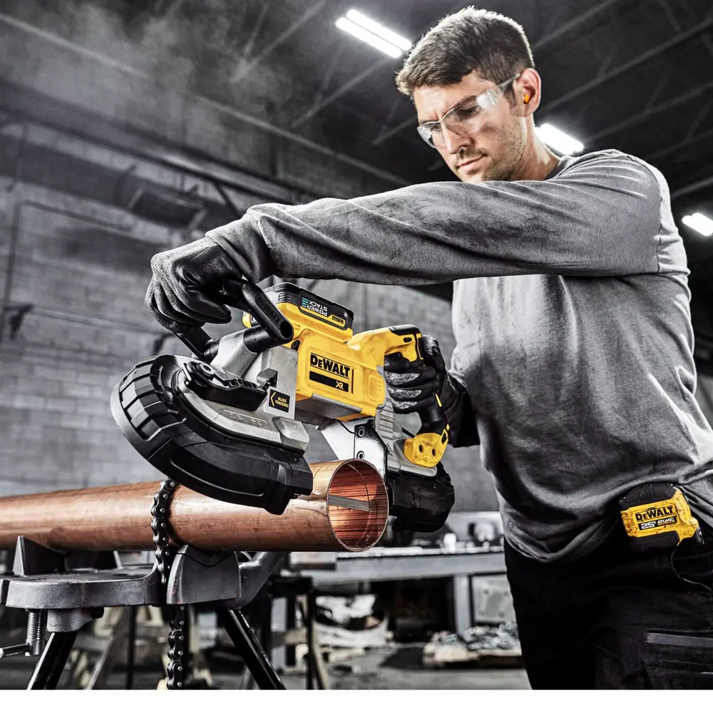 Pił taśmowa Dewalt DCS374N-XJ 18 V