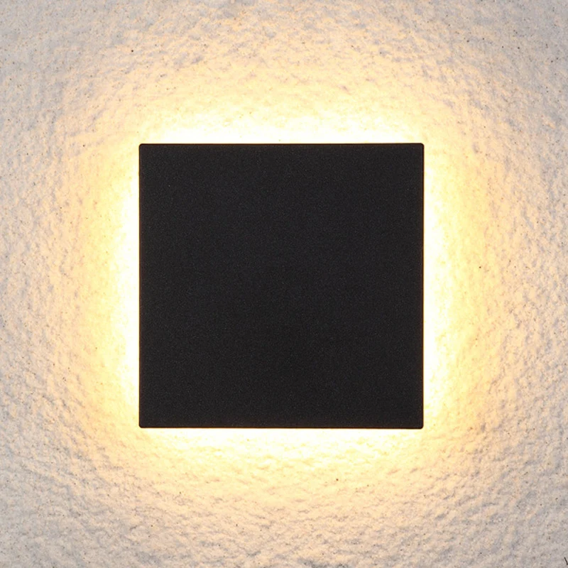 Nowoczesna lampa ścienna LED