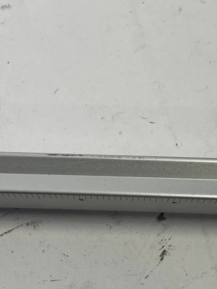 Poziomica Festool LEYSYS-FT1 354 x 12 x 26 mm ( 577220 ) skala metryczna / calowa wykonana z litego profilu aluminiowego