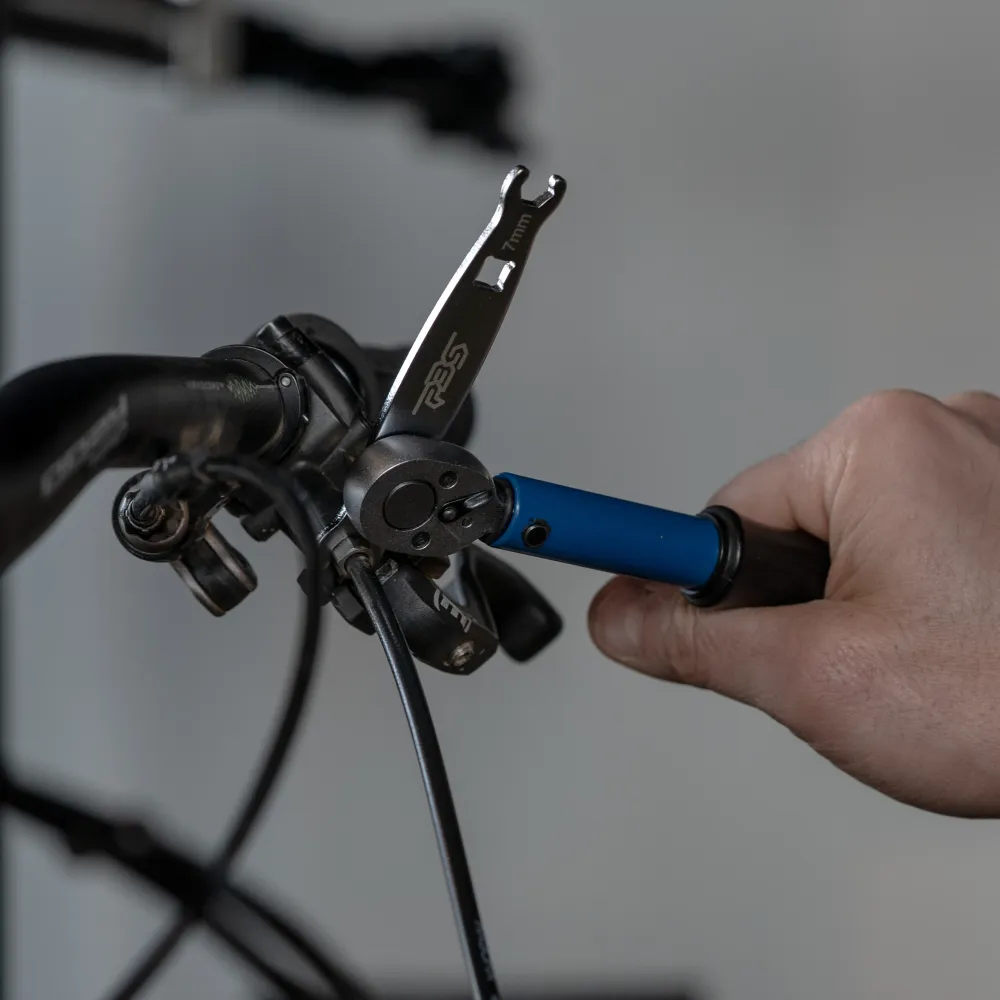 Narzędzie do dokręcania złączek węży 7/8 mm PBS TOOLS