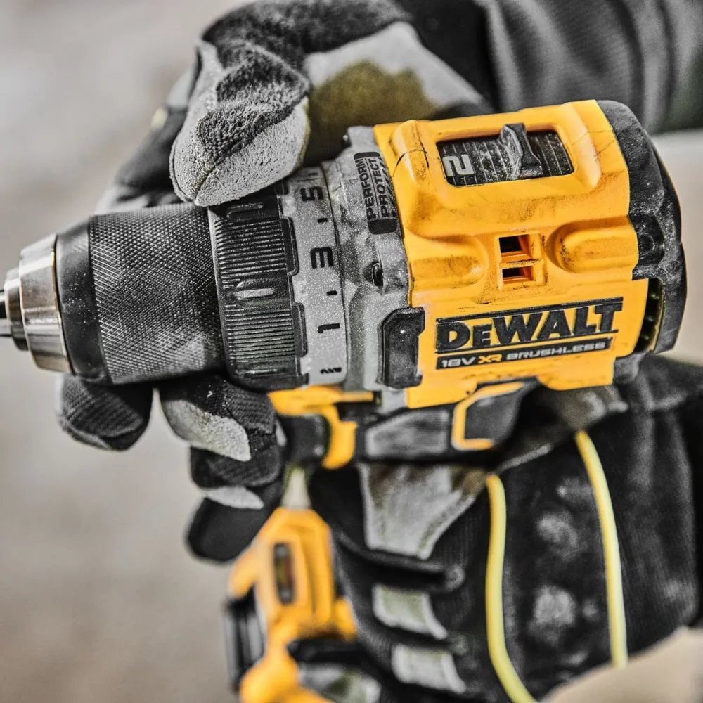 Akumulatorowa wiertarko-wkrętarka DeWalt DCD 800 NT 18 V 90 Nm bezszczotkowa + TSTAK - bez akumulatora, bez ładowarki