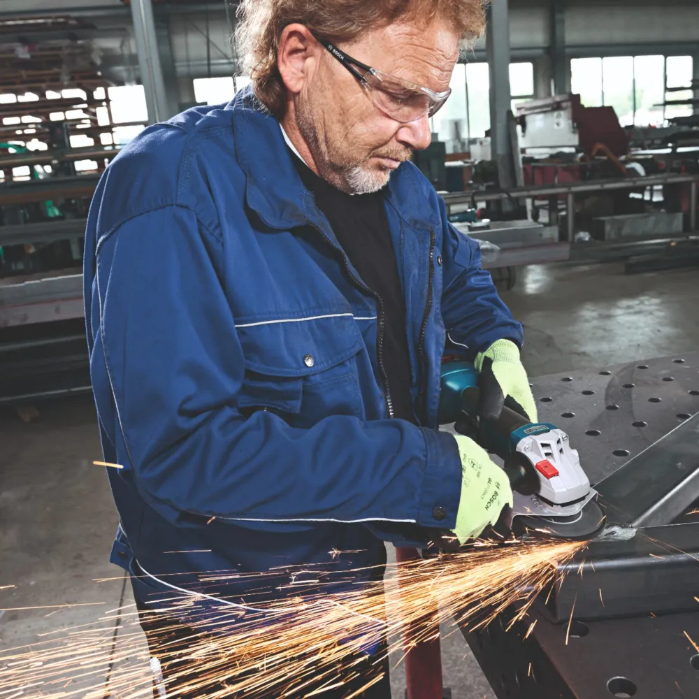 Bosch GWS 18V-10 Professional akumulatorowa szlifierka kątowa 18 V 125 mm bezszczotkowa ( 06019J4002 ) Solo - bez akumulat...