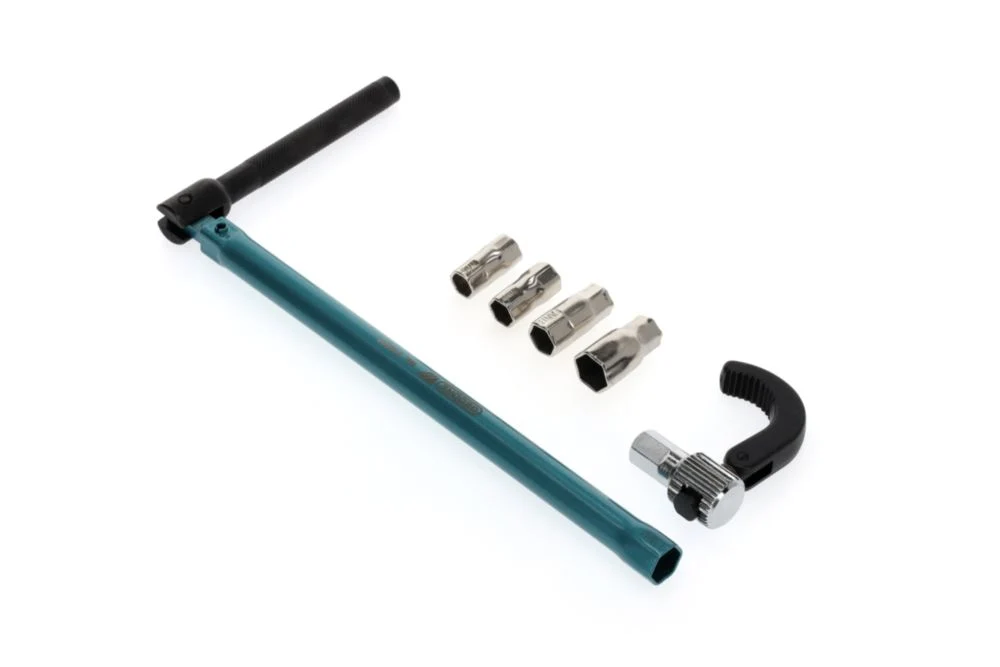 Klucz do nakrętek rur stojących GEDORE o długości 260 mm ( 4000779466 )