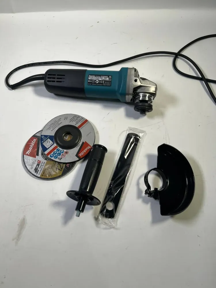 Szlifierka kątowa Makita 9558 HNRX1 840 W 125 x 22,23 mm 11 000 obr.