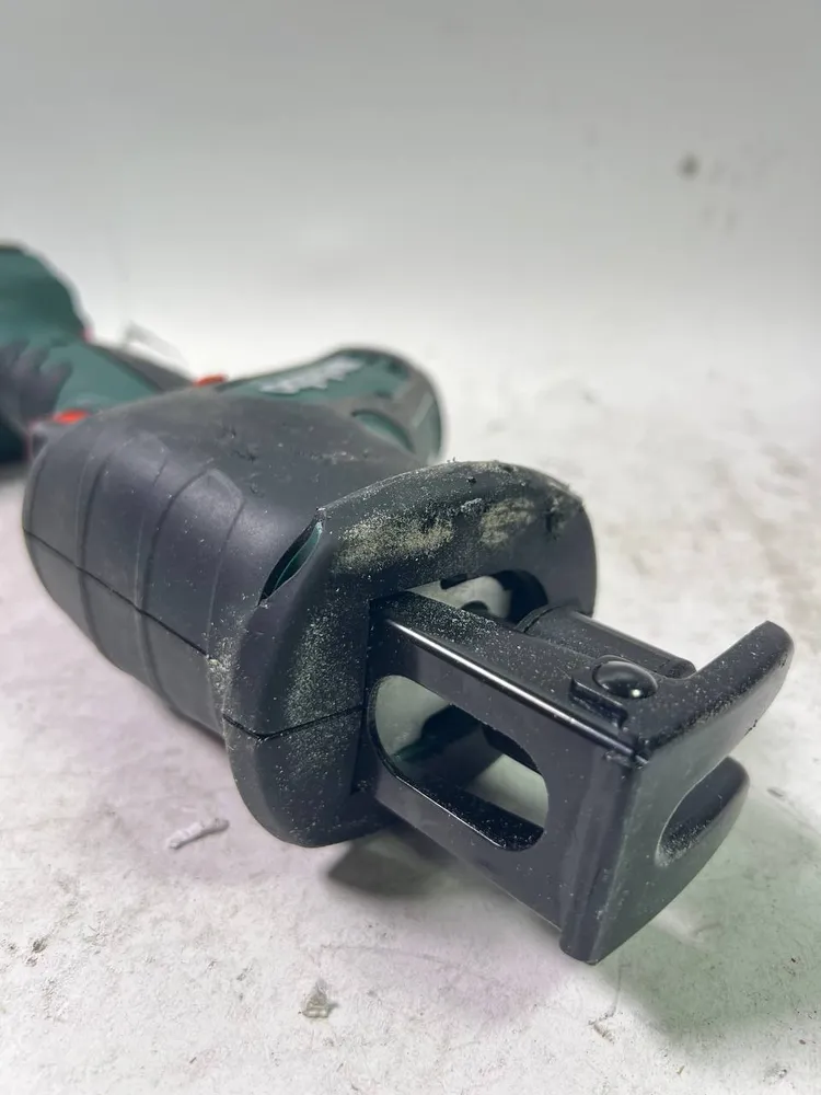 Metabo SSE 18 LTX Kompaktowa akumulatorowa pilarka szablasta 18 V 13 mm ( 602266890 ) Solo - bez akumulatora, bez ładowarki