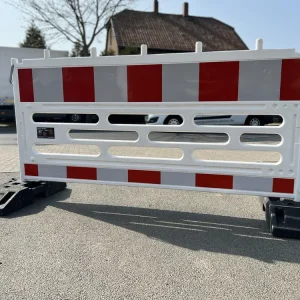 Zestaw 15 ogrodzeń odgradzających ze stopami K1 28kg, długość 2100mm, wg TL - RA2