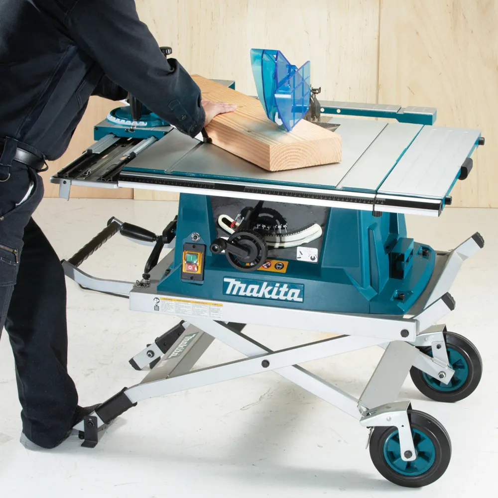 Pił stołowa Makita MLT100N 1500W