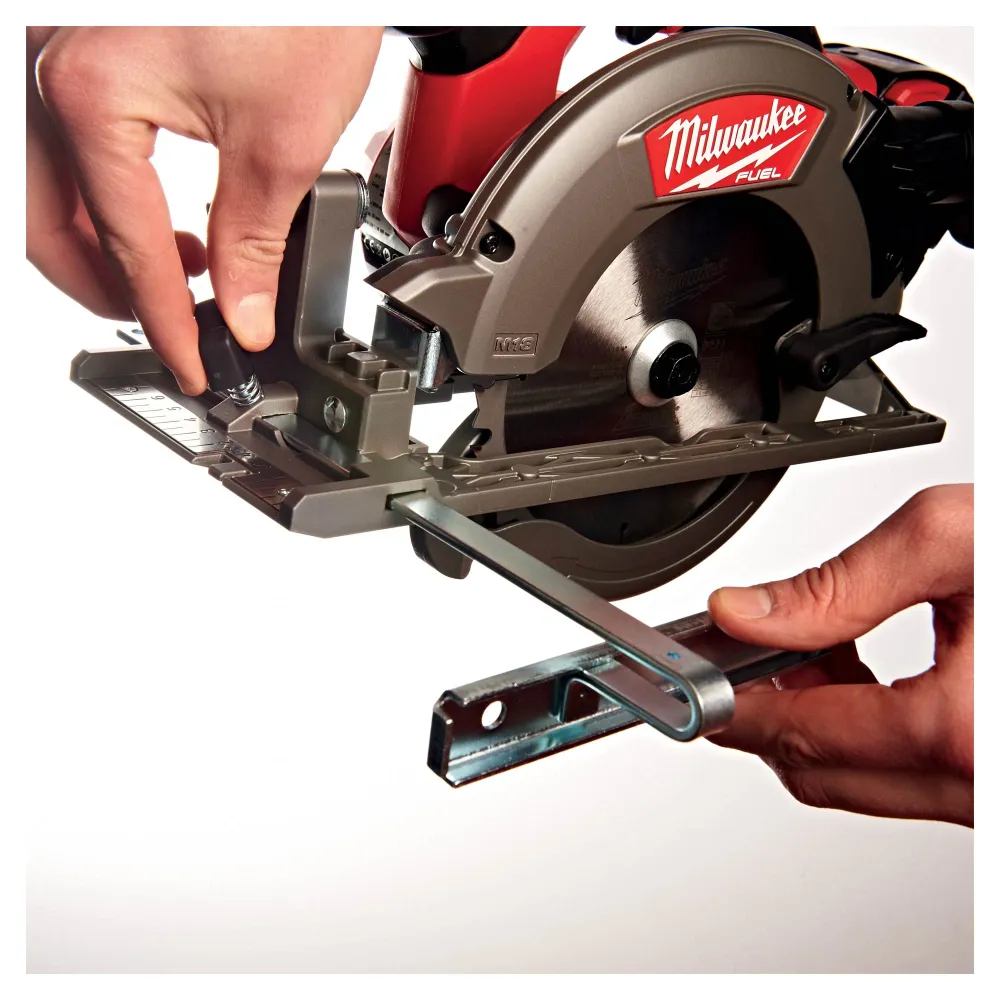 Pilarka tarczowa Milwaukee M18 CCS55-0X 18 V