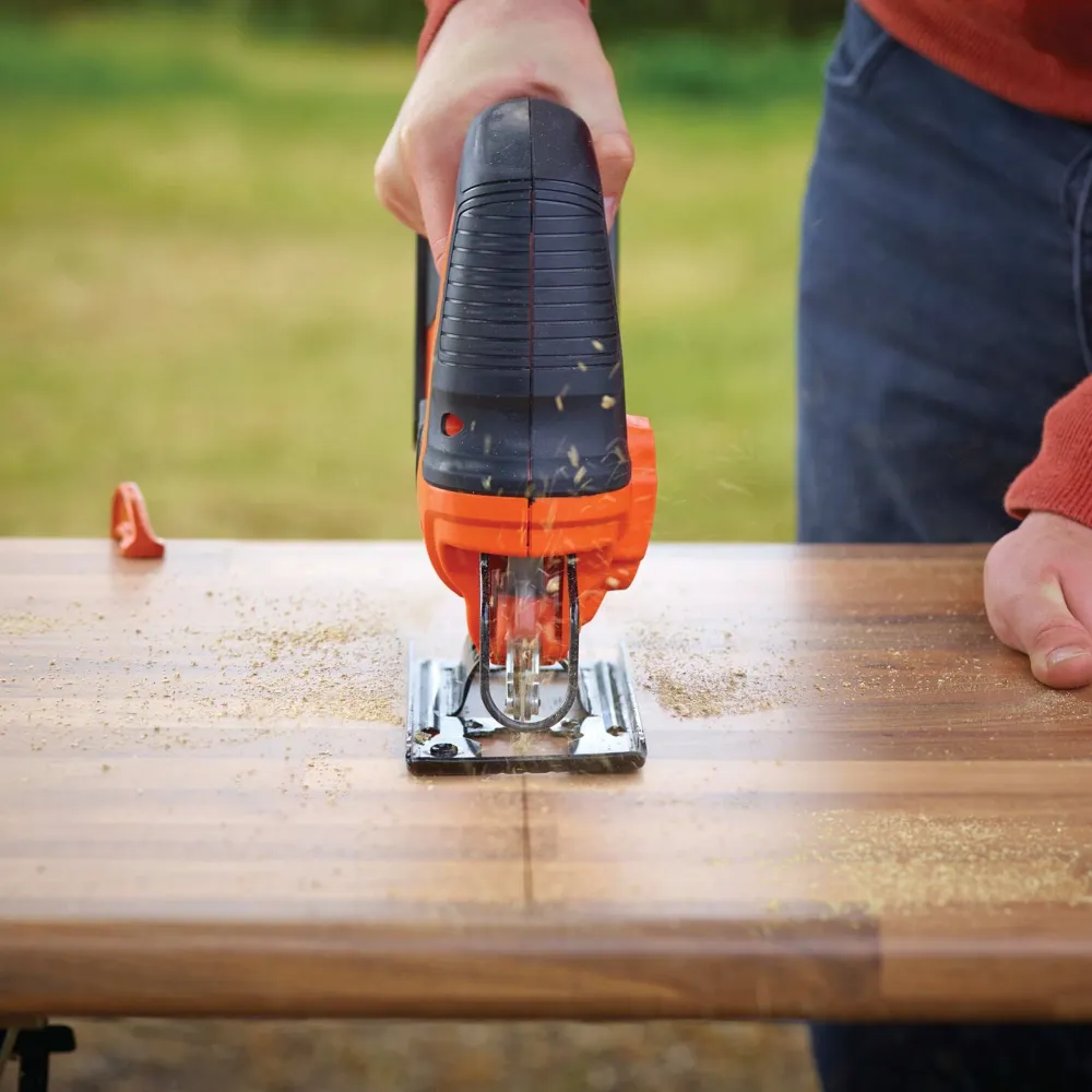 Pił szablasta Black+Decker BDCJS18-QW 18 V 2 Ah