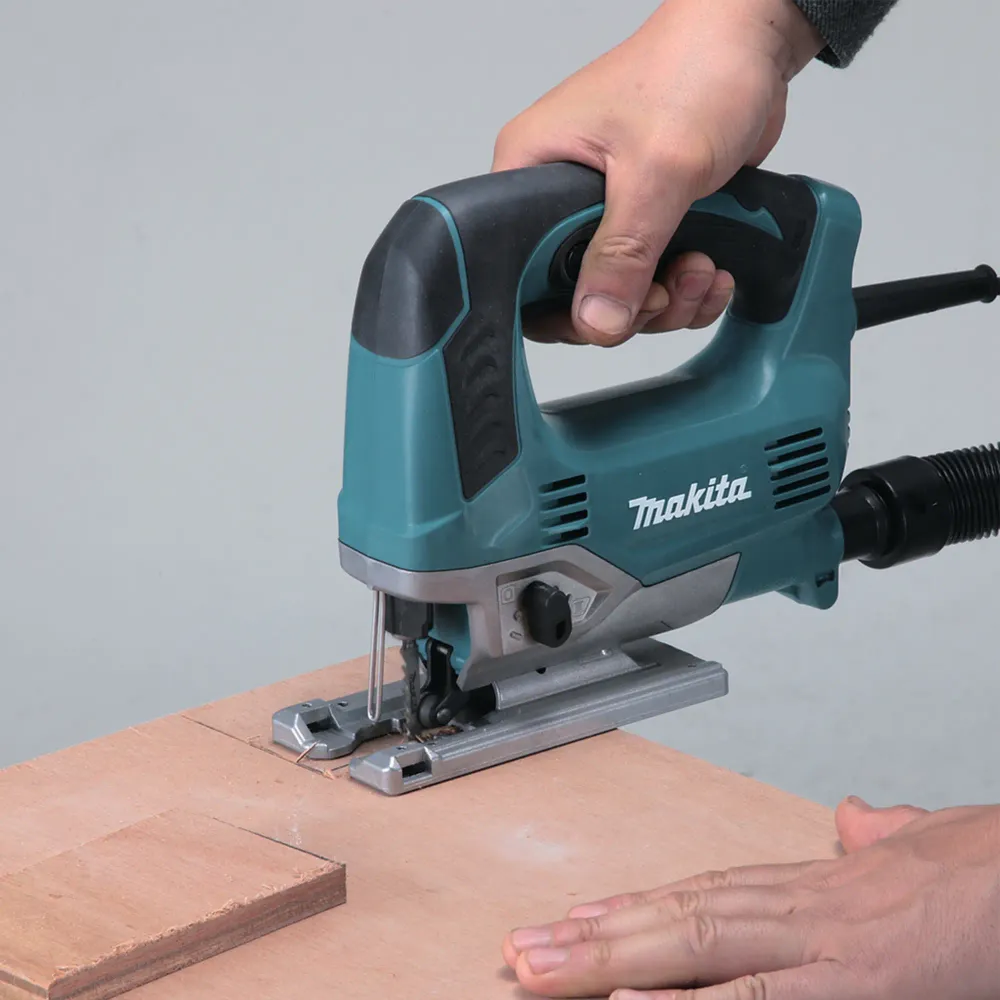 Pił szablasta Makita JV0600J 650W