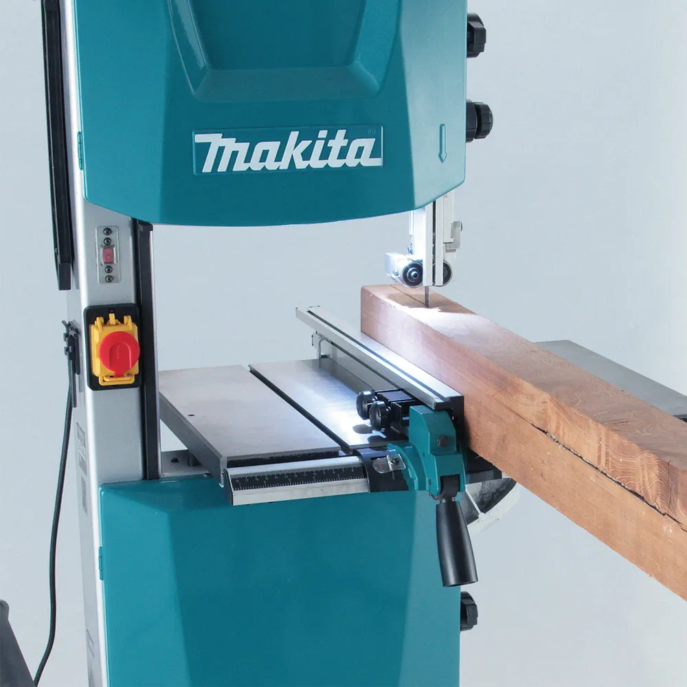 Pił taśmowa Makita LB1200F 900W