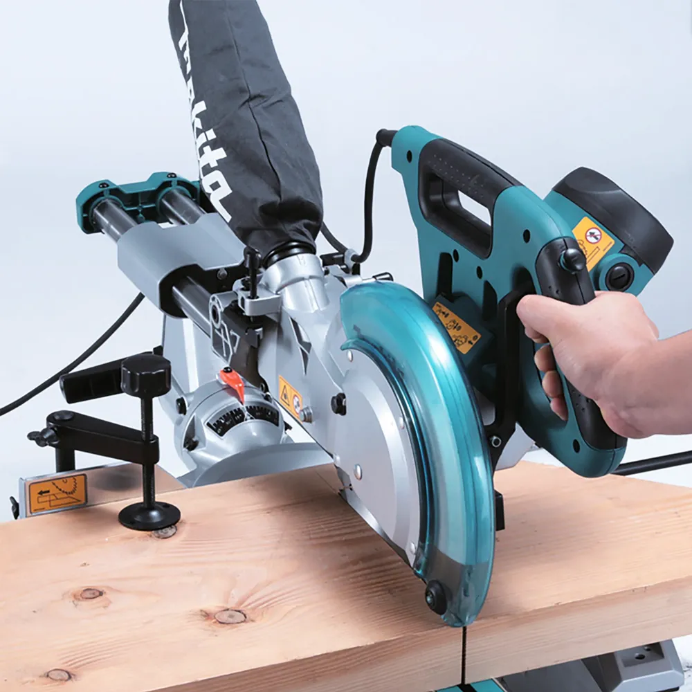 Pilarka ukosowa Makita LS1018LN 1430W