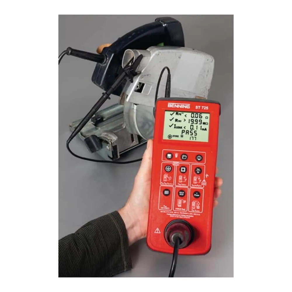 Tester urządzeń BENNING ST 725 bateria / zasilanie sieciowe ( 4000828856 )