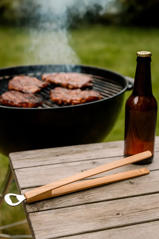 Szczypce do grilla z otwieraczem do butelek 32 cm – akcesoria BBQ