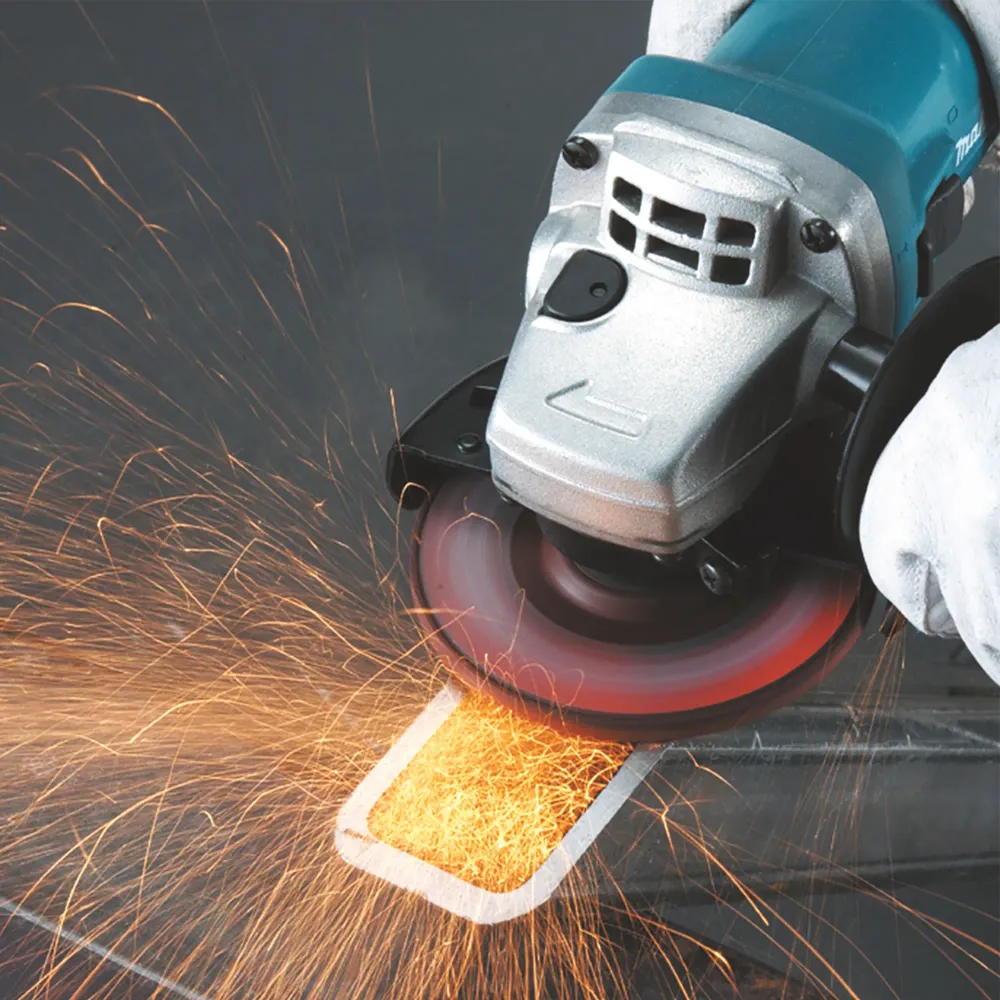 Szlifierka kątowa Makita 9558HNRGK3 840W
