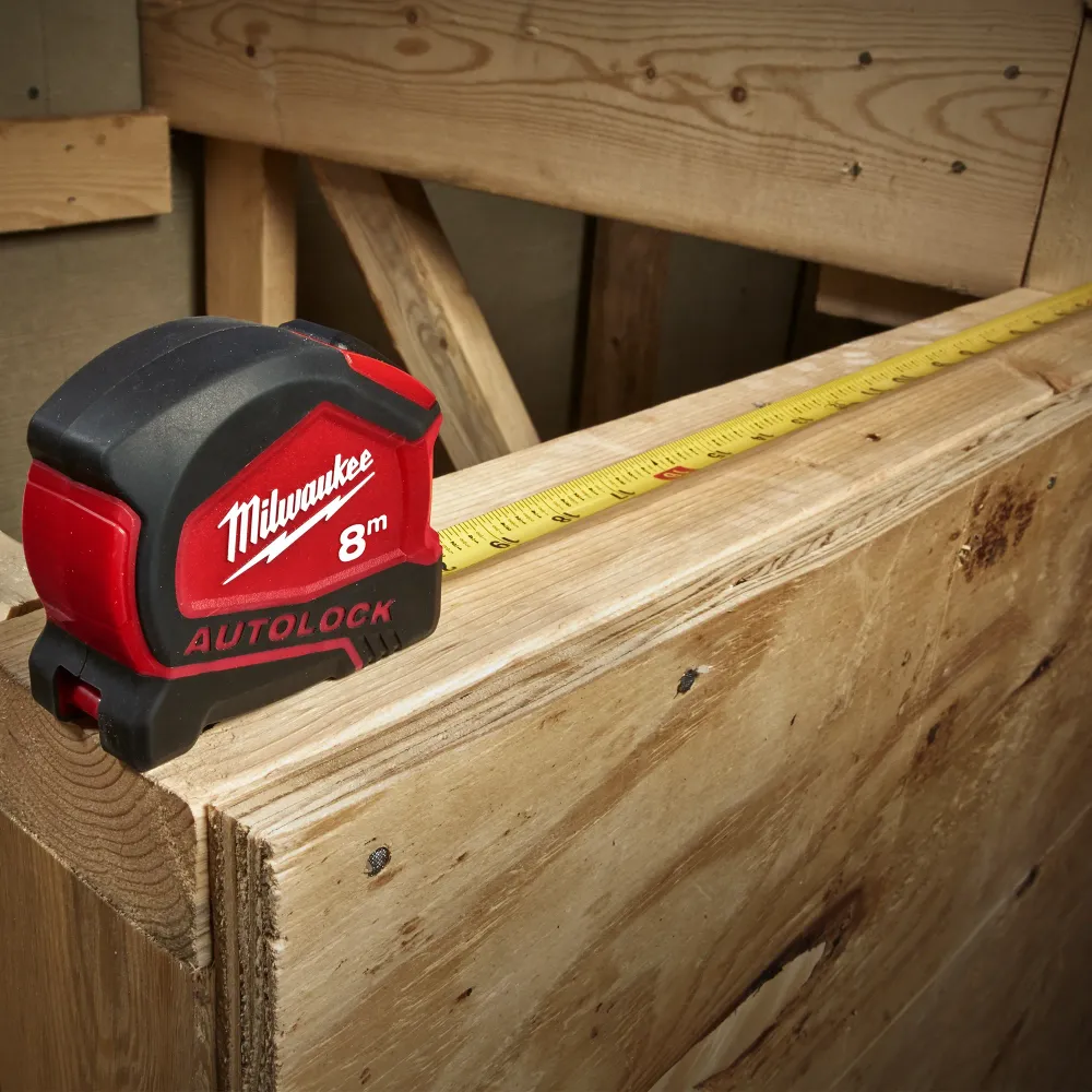 Taśma miernicza Autolock Milwaukee 8m