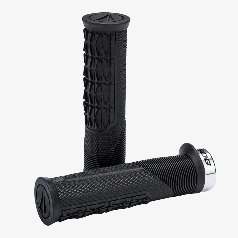 Chwyty SDG OPEN CORE THRICE 136 mm czarny/srebrny