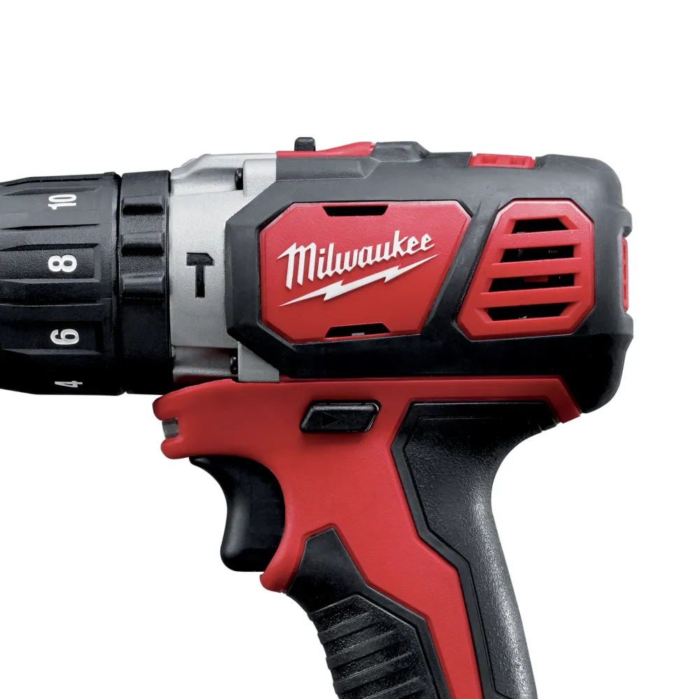 Wiertarka udarowa Milwaukee M18 BPD-403C 18 V 4 Ah