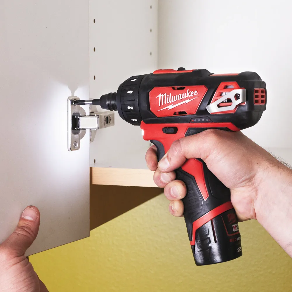 Wkrętarka udarowa Milwaukee M12 BD-0 12 V